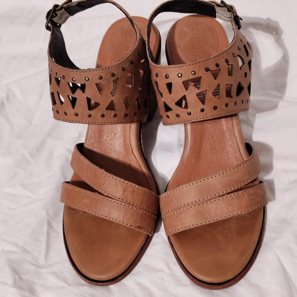 Ariat leather sandals
